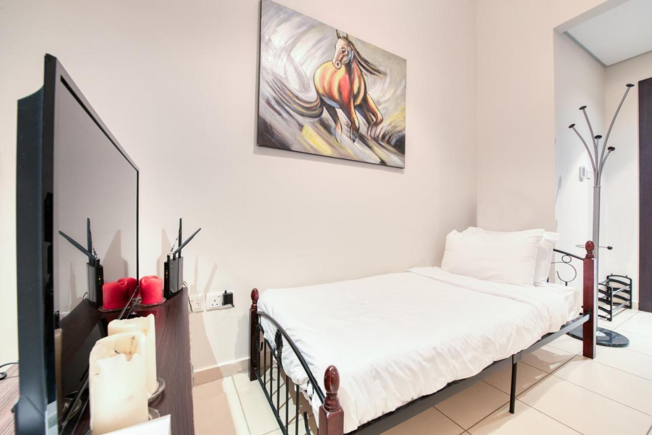 Maison Privee - Big, Bright, Luxury Marina Views Apt Next To Beach ดูไบ ภายนอก รูปภาพ