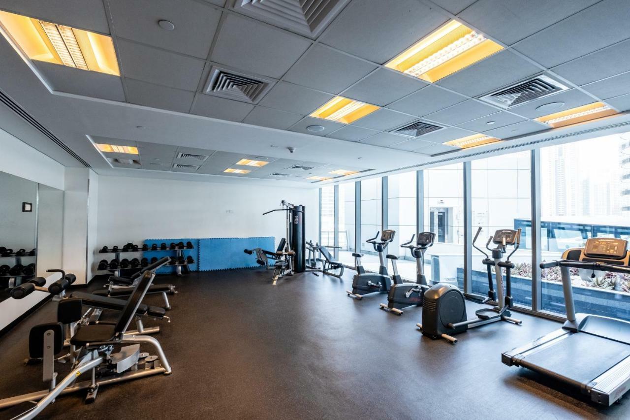 Maison Privee - Big, Bright, Luxury Marina Views Apt Next To Beach ดูไบ ภายนอก รูปภาพ