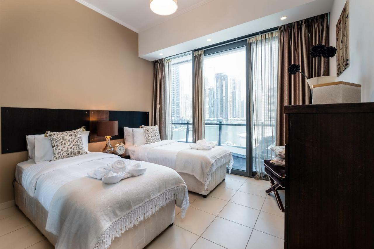 Maison Privee - Big, Bright, Luxury Marina Views Apt Next To Beach ดูไบ ภายนอก รูปภาพ
