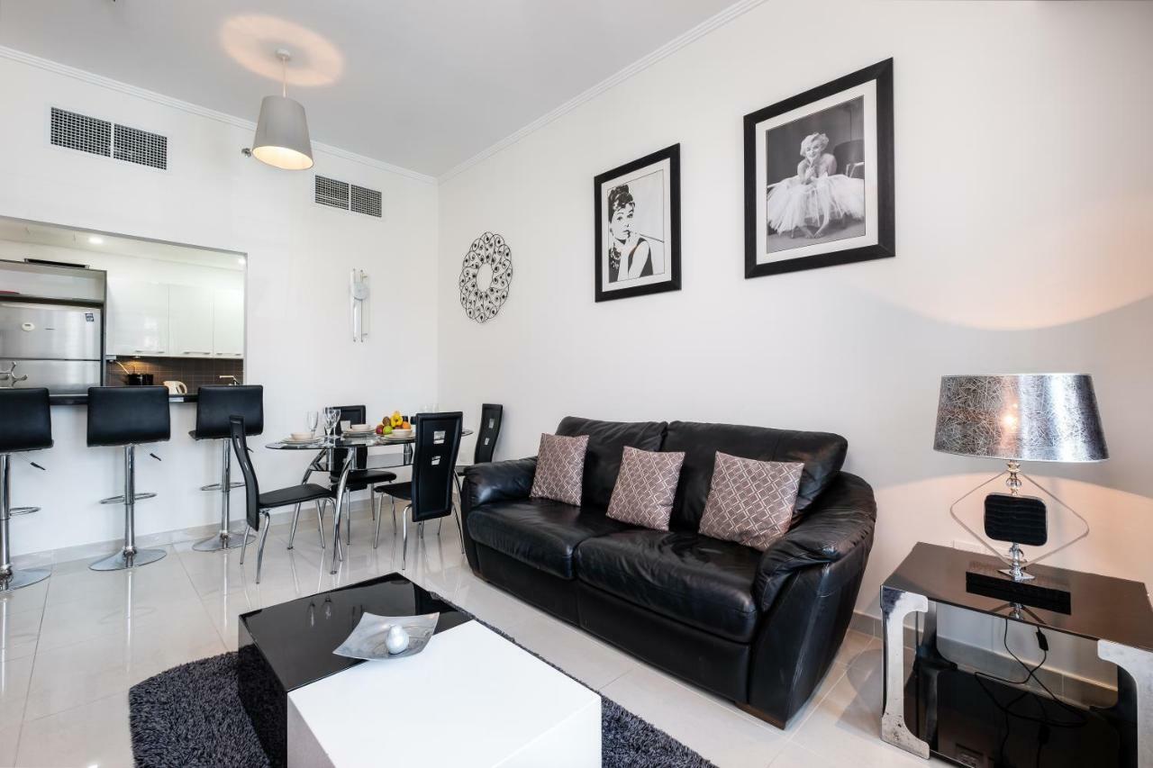 Maison Privee - Big, Bright, Luxury Marina Views Apt Next To Beach ดูไบ ภายนอก รูปภาพ