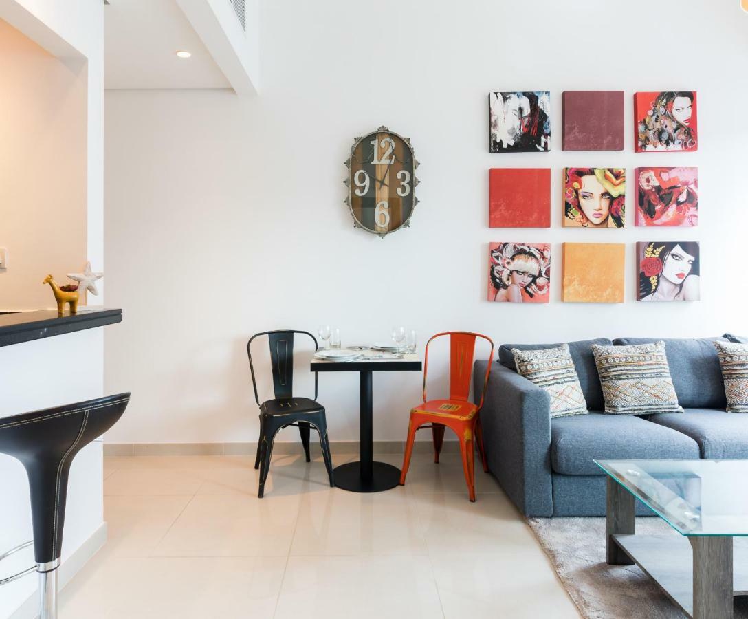 Maison Privee - Big, Bright, Luxury Marina Views Apt Next To Beach ดูไบ ภายนอก รูปภาพ