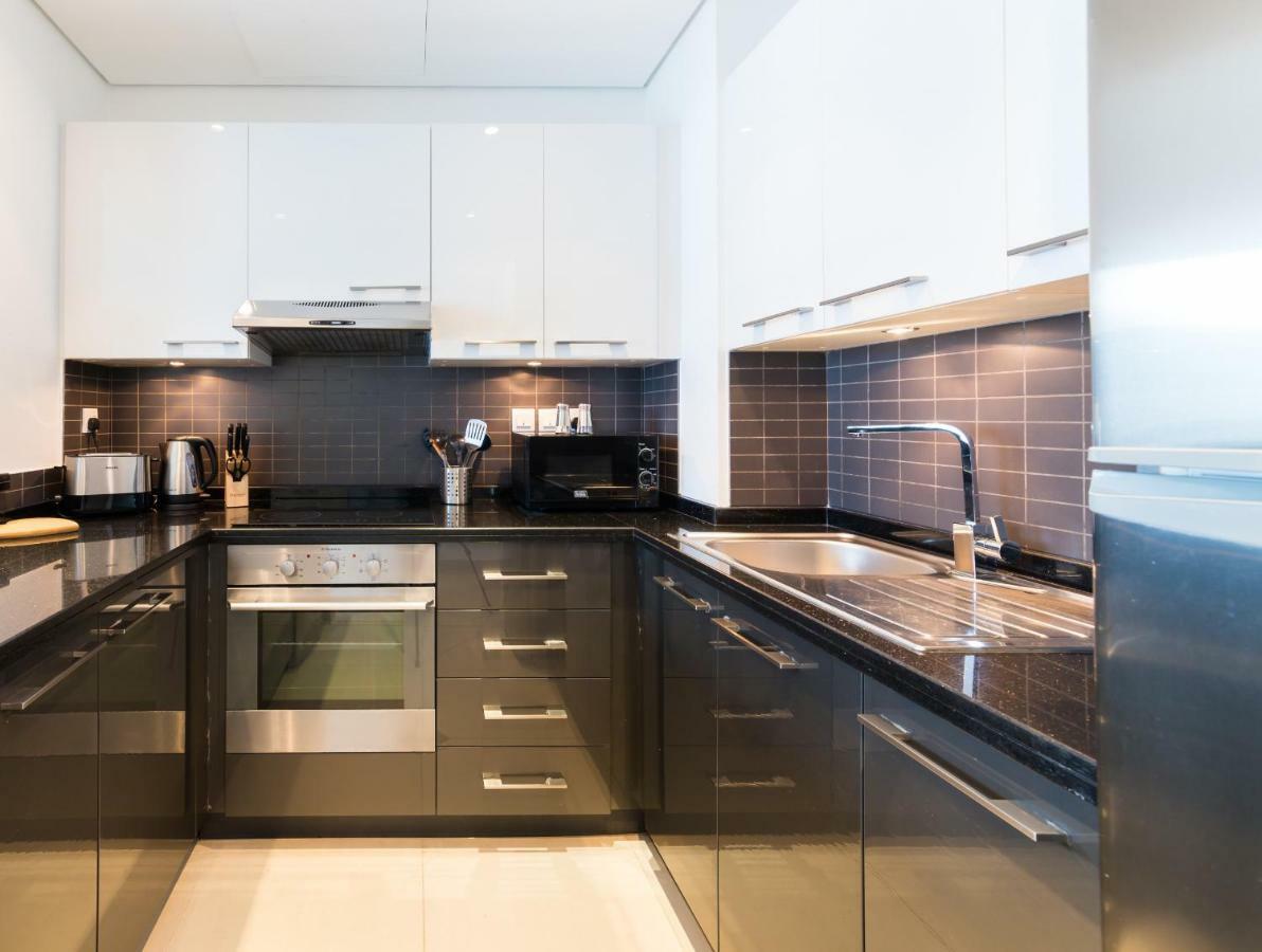 Maison Privee - Big, Bright, Luxury Marina Views Apt Next To Beach ดูไบ ภายนอก รูปภาพ