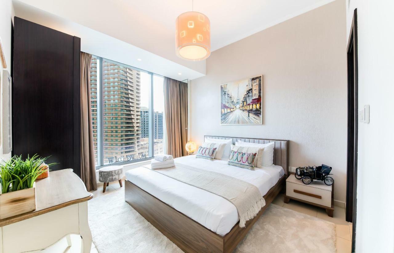 Maison Privee - Big, Bright, Luxury Marina Views Apt Next To Beach ดูไบ ภายนอก รูปภาพ